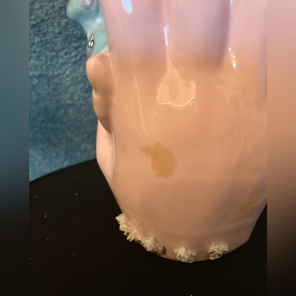 Vintage Hand Vase with child figure. Ceramic. 5 1/2” tall. Retro Kitsch! - Picture 5 of 9